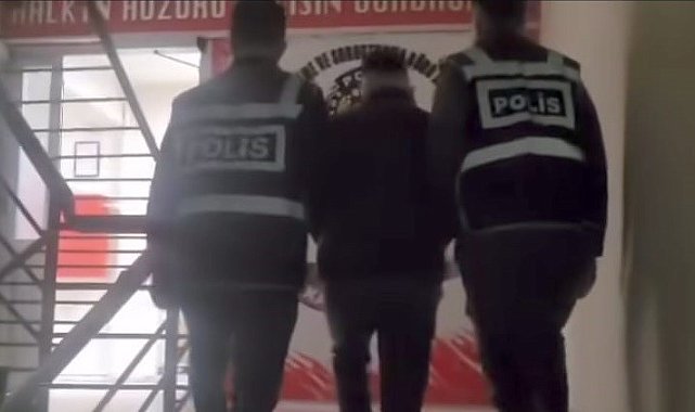 Yağmacı, berberde yakalandı