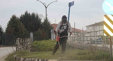 Yaklaşan bayram öncesi Erenler'de temizlik çalışmaları başladı
