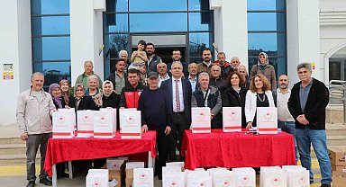 Yalova'da 63 çiftçiye 215 kilo fasulye tohumu dağıtıldı