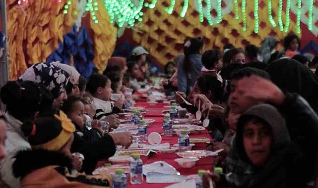 Yedi Başak ve Şahinbey'den Gazze'de günlük bin kişiye iftar