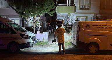 Yemek getiren komşuları haber alamadı, evde cansız bedeni bulundu