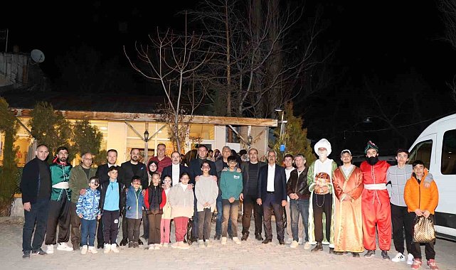 Yetim çocuklar için iftar sofrası açtılar