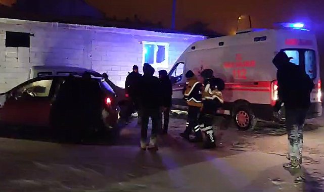 Yolu kapanan köyde mahsur kalan hasta için ekipler seferber oldu
