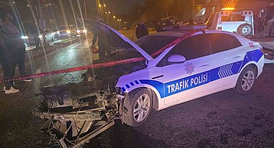 Zonguldak'ta kavşaktaki kazaya biri polis otosu üç araç karıştı: 2'si polis 4 yaralı