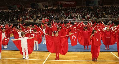 23 Nisan Ulusal Egemenlik ve Çocuk Bayramı coşkuyla kutlandı