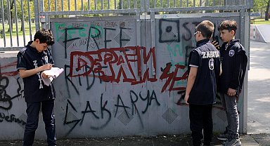 23 Nisan'da denetimleri minik zabıtalar yaptı