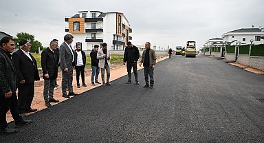 3 mahalleye bin 300 ton asfalt