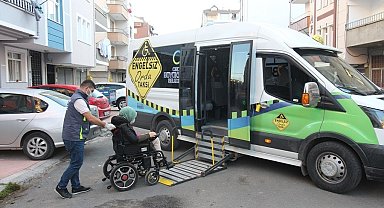 'Engelsiz Taksi' 6 yılda 7 bin 43 kişiye hizmet verdi