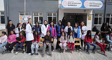 'Gönüllü Makas' Projesiyle çocukların yüzü güldü