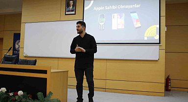 'İçerik Pazarlama Stratejileri ve Başarı Öyküsü' başlıklı söyleşi SAÜ'de gerçekleştirildi