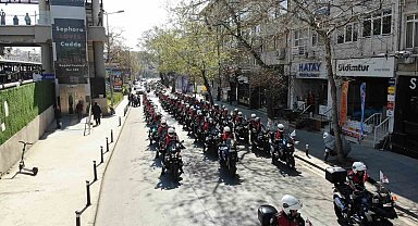 'Polis Haftası' kapsamında İstanbul'da kortej geçişi yapıldı