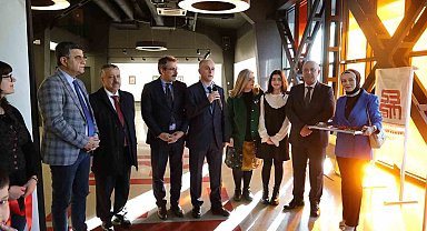 'Yöremin İnsanları' sergisi OSM'de açıldı