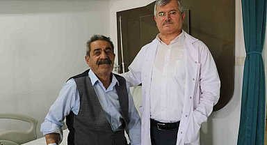 4 damarı kapalı olan ve bir gözünü kaybetme riski bulunan hasta ameliyatla sağlığına kavuştu