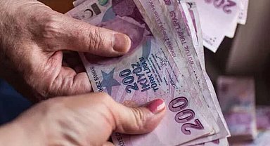 6,3 milyar TL'lik yaşlı ve engelli aylıkları hesaplarda