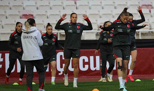 A Milli Kadın Futbol Takımı, Slovenya maçına hazır