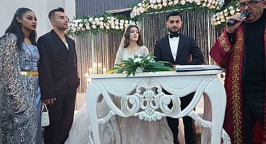 Abdülkerim Bardakcı'dan, Şanlıurfa'da halay şov