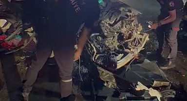 Adana'da otomobil ile kamyon çarpıştı: 1 ölü, 1 yaralı