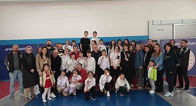 Afyonkarahisarlı Eskrimciler Antalya yolcusu