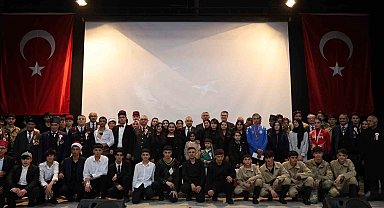 Ağrı'da bağımsızlığın 107 yıllık gururu