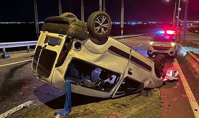 Ağrı'da Trafik Kazası: Kamyonet devrildi, 2 yaralı