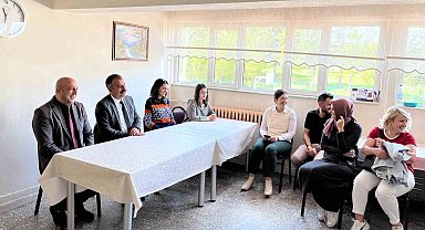 Aile ve Sosyal Hizmetler İl Müdürü Bayrak personel ile bayramlaştı