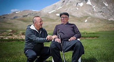 AK Parti Antalya Milletvekili Mevlüt Çavuşoğlu'nun babası hayatını kaybetti