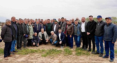 AK Parti'li Baybatur: "Çiftçilerimizin yaralarını saracağız"