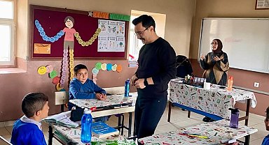 Akyaka'da kaymakam öğrencilerle buluştu