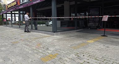 Alanya'da işten çıkarılınca eski müdürünü bıçakladı