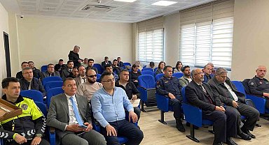 Alaşehir'de kurumlara doğal afetler konusunda bilgilendirme toplantısı
