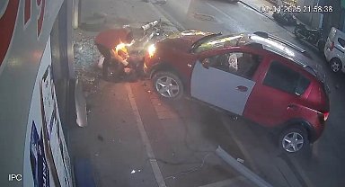 Alkollü sürücü dehşet saçtı: Kaldırımdaki çocuğu ezdi
