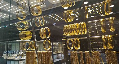 Altındaki artış düğün sahiplerini endişelendiriyor