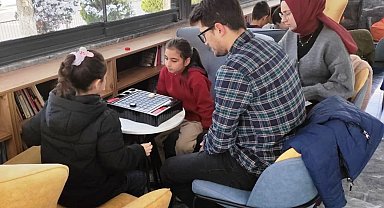 Altıntaş'ta akıl ve zeka oyunları turnuvası