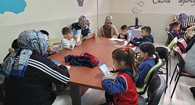 Altıntaş'ta "Ailemle Eğitim Yolculuğum" projesi etkinlikleri