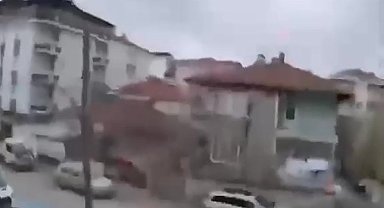 Amasya'da deprem anı kamerada