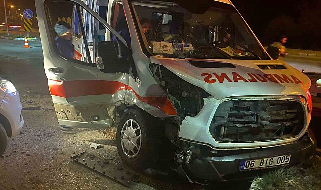 Ambulans ile cipin karıştığı kazada 9 kişi yaralandı