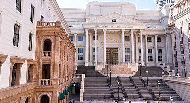 Ankara'da Avrupa esintili kampüs görenleri hayrete düşürüyor