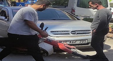 Antalya Kumluca'da maddi hasarlı trafik kazası