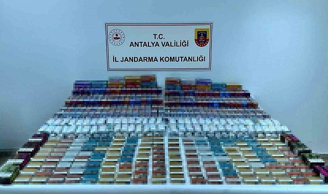 Antalya'da elektronik sigara ve kaçak tütün operasyonu