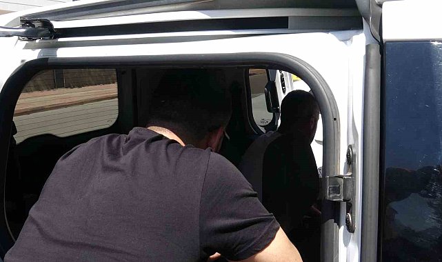 Antalya'da genç kadın evinde ölü bulundu: Vücudundaki morluklar şüpheye neden oldu
