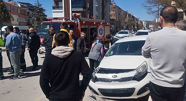 Antalya'da iki otomobil çarpıştı: 4 yaralı