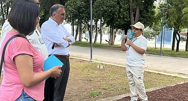 Antalya'da küçük rehberler şehri tanıtıyor