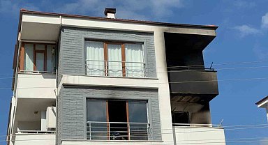 Apartmanda korkutan yangın: 5 kişi dumandan etkilendi