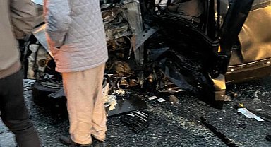 Arnavutköy'de iki otomobil çarpıştı: 1 ölü, 3 yaralı