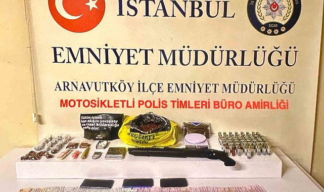 Arnavutköy'de yunus polisleri uyuşturucu ticaretini suçüstü yakaladı