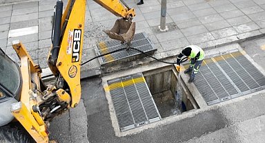 ASKİ'den ızgaralara gece gündüz temizlik