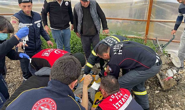 Ayağı çapa makinesine sıkışan şahıs itfaiye ekipleri tarafından kurtarıldı