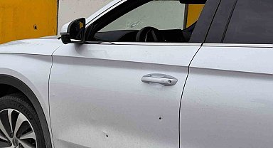 Aydın'da silahlı saldırı: Şahıs otomobili ile jandarma uygulama noktasına sığındı
