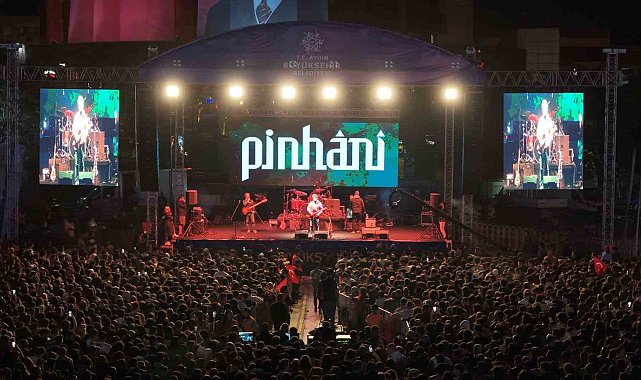 Aydınlılar, Büyükşehir'in Pinhani konseri ile buluştu