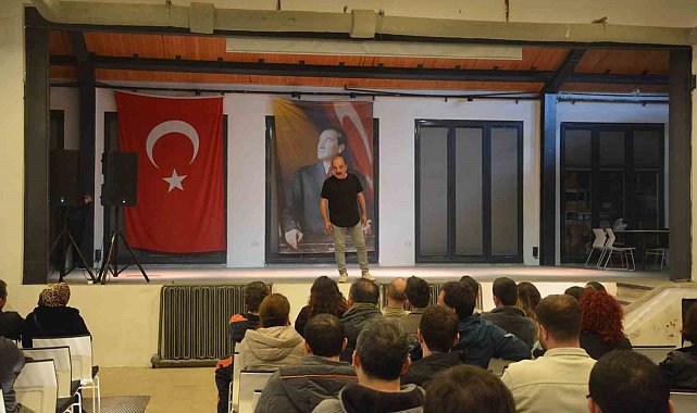 Ayhan Taş, Sinop'ta hayranlarıyla buluştu
